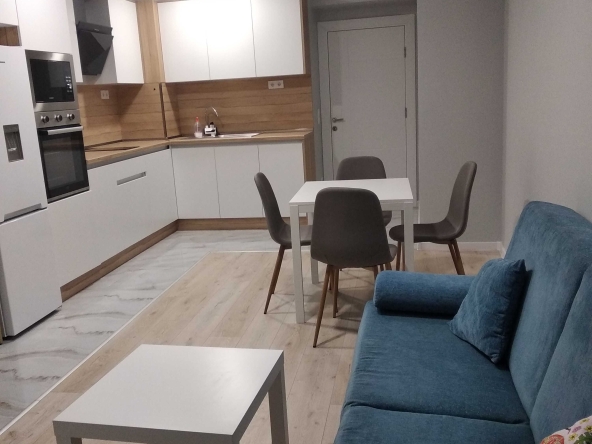 Дава се под наем Двустаен апартамент в Варна, Трошево - 65 кв.м за 382.5 € - Снимка #1