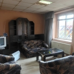 Тристаен апартамент в Перник, Център - 76 кв.м за 1132 €/кв.м - Снимка #1