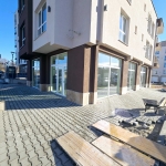 Дава се под наем Магазин в Пловдив, Коматевски възел - 230 кв.м за 1224 € - Снимка #1