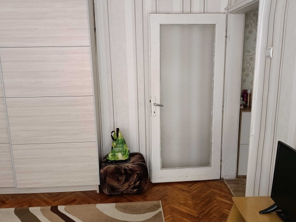 Двустаен апартамент в Плевен, 9-ти квартал - 56 кв.м за 1286 €/кв.м - Снимка #1