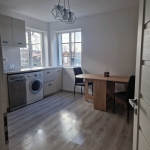 Дава се под наем Къща в Казанлък - 100 кв.м за 306 € - Снимка #1