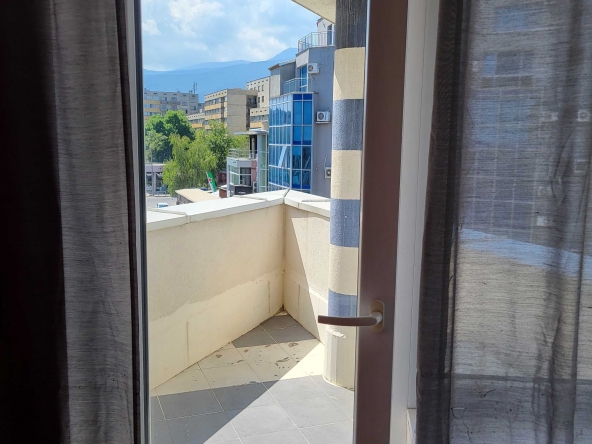 Дава се под наем Двустаен апартамент в София, Красна поляна 1 - 56 кв.м за 484.5 € - Снимка #1