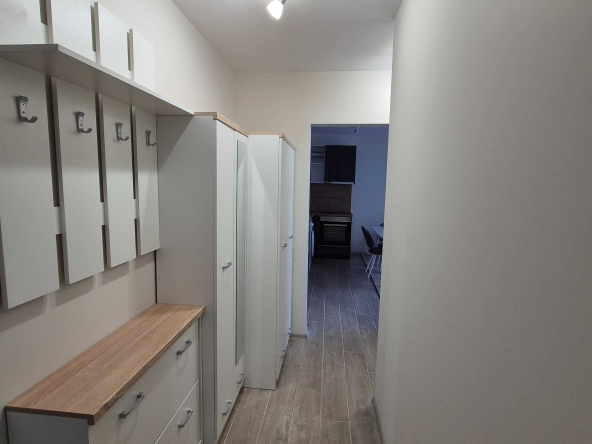 Дава се под наем Двустаен апартамент в Варна, Възраждане 3 - 55 кв.м за 484.5 € - Снимка #1