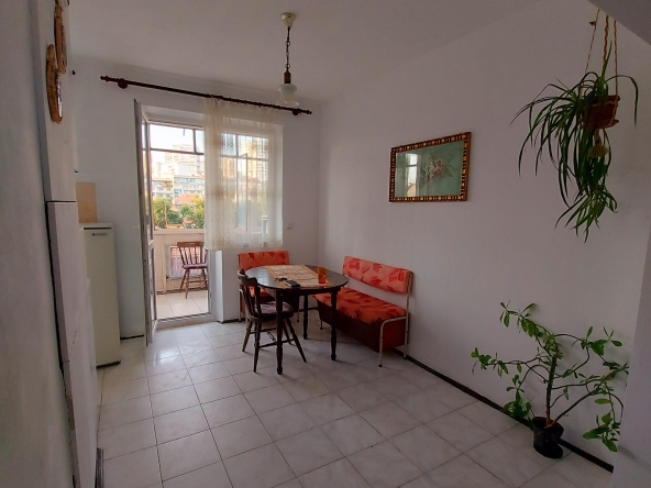 Дава се под наем Двустаен апартамент в Варна, Левски - 58 кв.м за 500 € - Снимка #1