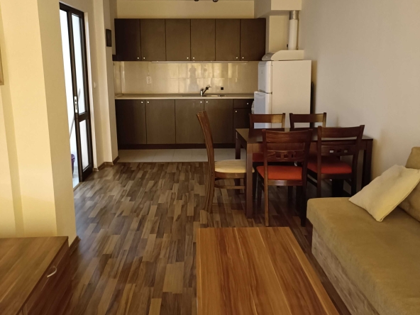 Дава се под наем Двустаен апартамент в Варна, Трошево - 78 кв.м за 382.5 € - Снимка #1