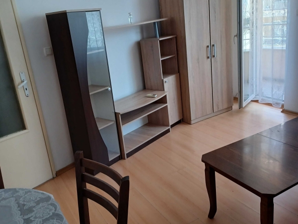 Дава се под наем Двустаен апартамент в Пловдив, Кършияка - 58 кв.м за 357 € - Снимка #1