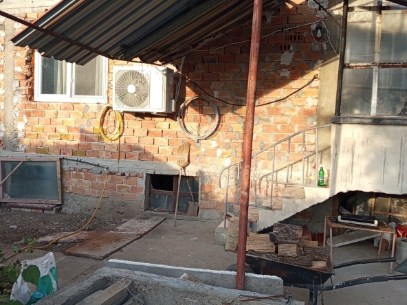 Къща в с. Коньово, Област Сливен - 120 кв.м за 340 €/кв.м - Снимка #1