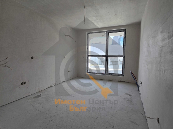 Двустаен апартамент в София, Полигона - 75 кв.м за 2226 €/кв.м - Снимка #1