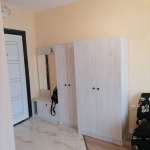 Дава се под наем Едностаен апартамент в Варна, Цветен квартал - 28 кв.м за 204 € - Снимка #1