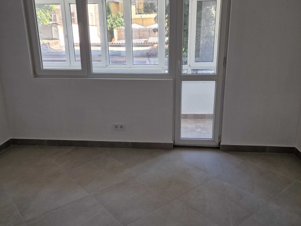 Дава се под наем Офис в Пловдив, Старият град - 100 кв.м за 1500 € - Снимка #1