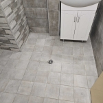 Дава се под наем Тристаен апартамент в Шумен, Център - 95 кв.м за 306 € - Снимка #1