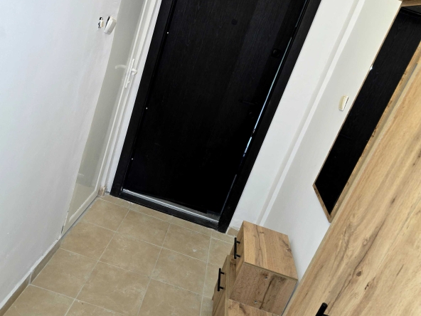 Дава се под наем Двустаен апартамент в София, Фондови жилища - 70 кв.м за 459 € - Снимка #1