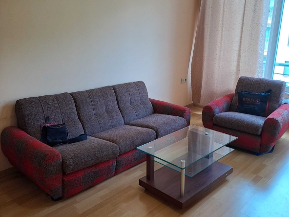 Дава се под наем Двустаен апартамент в София, Зона Б-18 - 75 кв.м за 561 € - Снимка #1