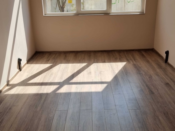 Офис в Разград, Абритус - 104 кв.м за 1128 €/кв.м - Снимка #1