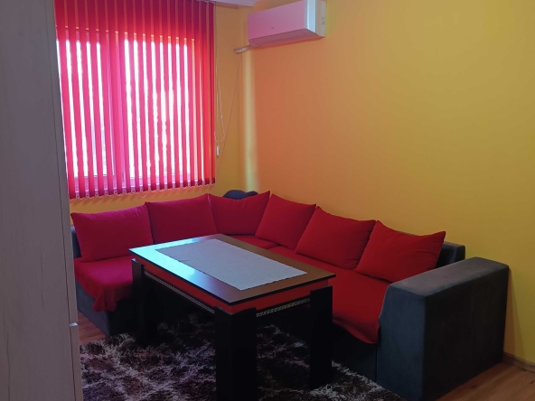 Дава се под наем Двустаен апартамент в Стара Загора, Казански - 39 кв.м за 306 € - Снимка #1