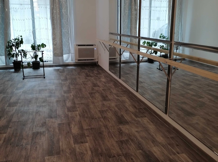 Дава се под наем Зала за събития в Варна, Чаталджа -  кв.м за 12.75 € - Снимка #1