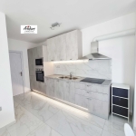 Дава се под наем Тристаен апартамент в Стара Загора, Център - 88 кв.м за 510 € - Снимка #1