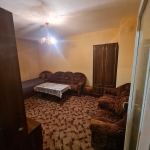 Дава се под наем Двустаен апартамент в Търговище, Боровец - 47 кв.м за 153 € - Снимка #1