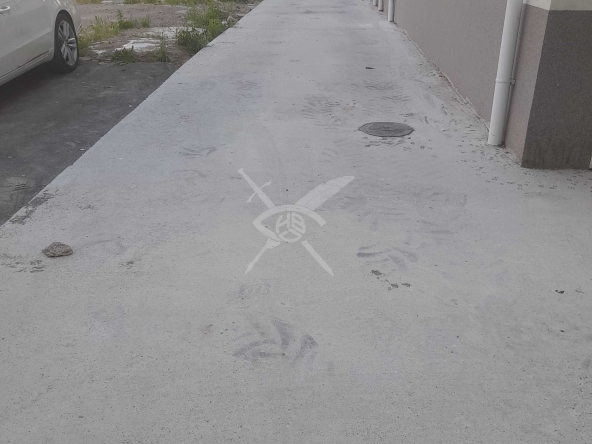 Гараж / Паркомясто в Бургас, Изгрев - 25 кв.м за 400 €/кв.м - Снимка #1