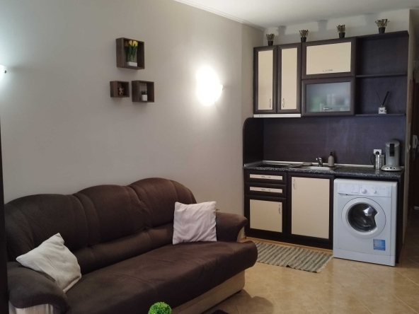 Едностаен апартамент в к.к. Слънчев бряг - 43 кв.м за 653 €/кв.м - Снимка #1