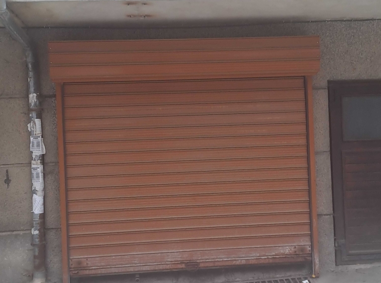 Дава се под наем Склад в Варна, Колхозен пазар - 10 кв.м за 101.49 € - Снимка #1