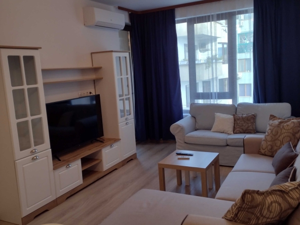 Дава се под наем Двустаен апартамент в Варна, Бриз - 71 кв.м за 847.62 € - Снимка #1