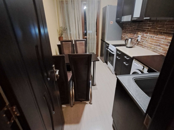 Дава се под наем Двустаен апартамент в Варна, Младост 1 - 58 кв.м за 498.27 € - Снимка #1