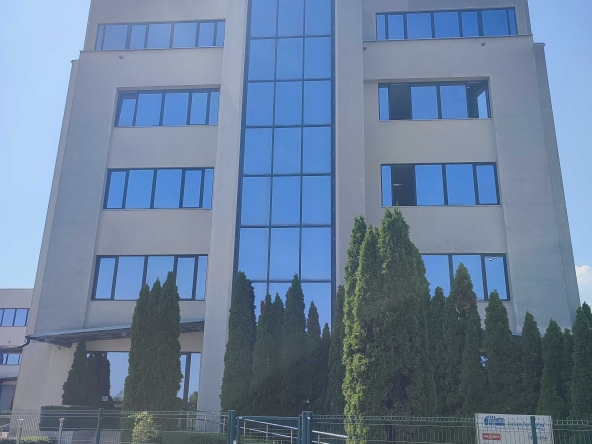 Офис в София, Дружба 2 - 65 кв.м за 8 €/кв.м - Снимка #1