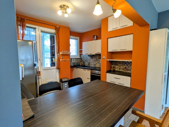 Тристаен апартамент в София, Изток - 91 кв.м за 2085 €/кв.м - Снимка #1