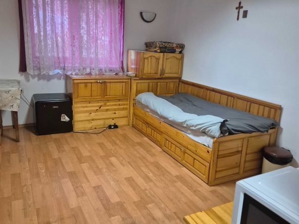 Дава се под наем Едностаен апартамент в Пловдив, Каменица 1 - 35 кв.м за 348.84 € - Снимка #1