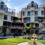 Дава се под наем Тристаен апартамент в Варна, Бриз - 160 кв.м за 1346.4 € - Снимка #1