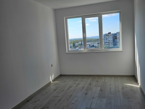 Дава се под наем Двустаен апартамент в Варна, Владислав Варненчик - 42 кв.м за 79900 € - Снимка #1