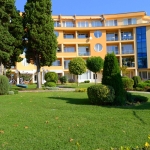 Дава се под наем Едностаен апартамент в Варна, Бриз - 24 кв.м за 270 € - Снимка #1