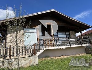 Къща в с. Златосел, Област Пловдив - 430 кв.м за 649 €/кв.м - Снимка #1