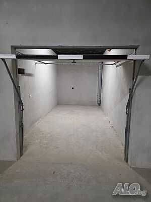 Гараж / Паркомясто в София, Овча купел 2 - 17 кв.м за 1200 €/кв.м - Снимка #1