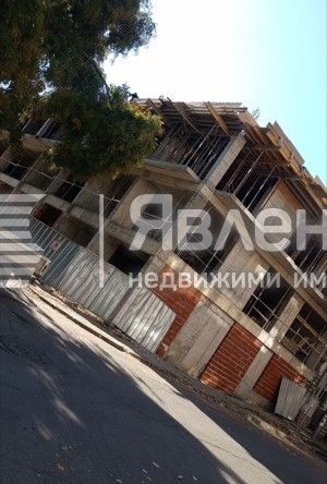 Тристаен апартамент в Бургас, Възраждане - 117 кв.м за 1900 €/кв.м - Снимка #1