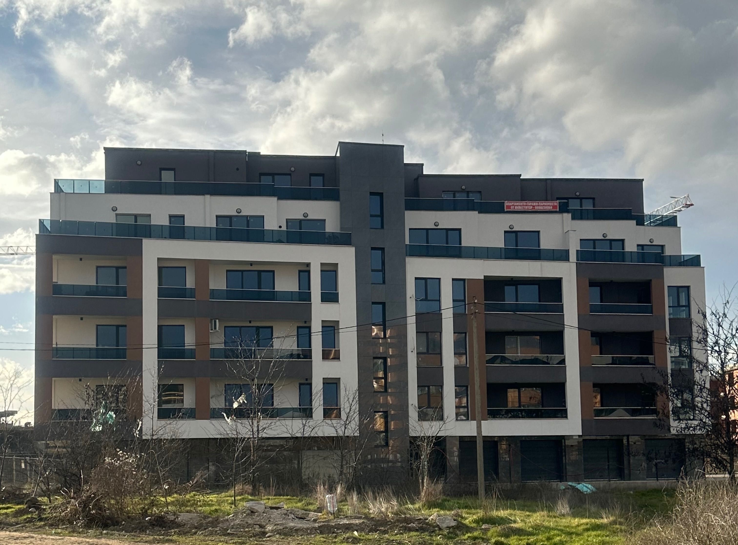 Дава се под наем Гараж / Паркомясто в Пловдив, Гагарин - 18 кв.м за 69.36 € - Снимка #1