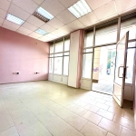 Дава се под наем Магазин в Русе, Алеи Възраждане - 28 кв.м за 255 € - Снимка #1