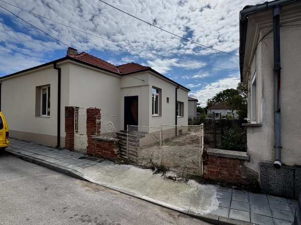 Къща в Свиленград - 100 кв.м за 740 €/кв.м - Снимка #1