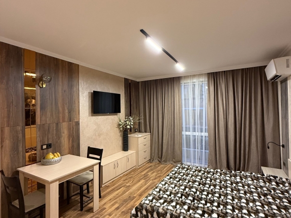 Дава се под наем Едностаен апартамент в Свети Влас - 42 кв.м за 248.88 € - Снимка #1