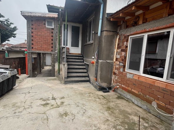 Къща в Карлово - 130 кв.м за 699 €/кв.м - Снимка #1