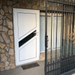 Дава се под наем Едностаен апартамент в Варна, Кайсиева градина - 38 кв.м за 204 € - Снимка #1