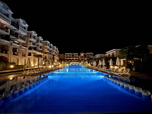 Едностаен апартамент в Созопол - 42 кв.м за 850 €/кв.м - Снимка #1