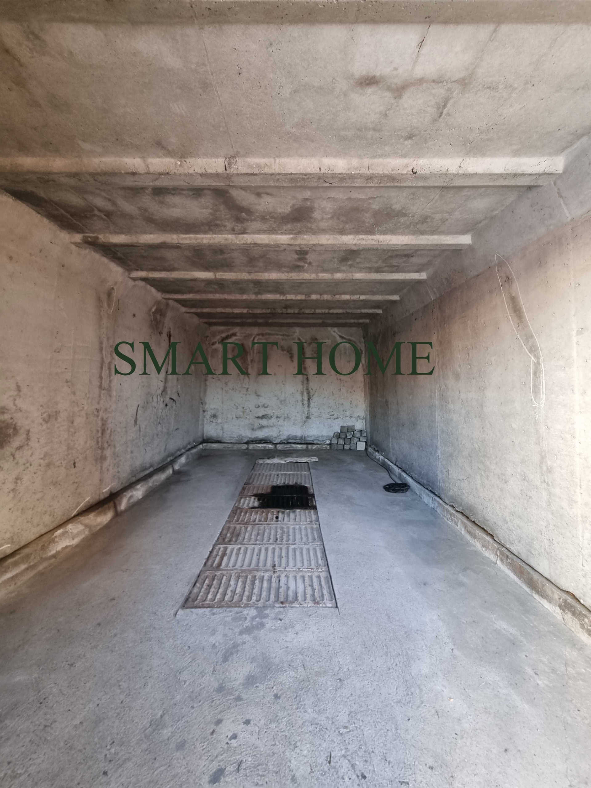 Дава се под наем Гараж / Паркомясто в Велико Търново, Колю Фичето - 20 кв.м за 0.51 € - Снимка #1