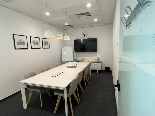 Дава се под наем Офис в София, Полигона - 20 кв.м за 708.39 € - Снимка #1