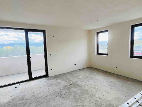 Тристаен апартамент в Благоевград, Широк център - 77 кв.м за 596 €/кв.м - Снимка #1