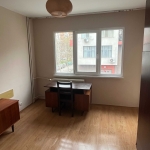 Дава се под наем Тристаен апартамент в София, Сухата река - 140 кв.м за 199.41 € - Снимка #1