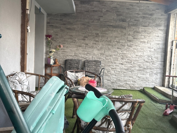 Етаж от къща в Поморие - 200 кв.м за 329 €/кв.м - Снимка #1