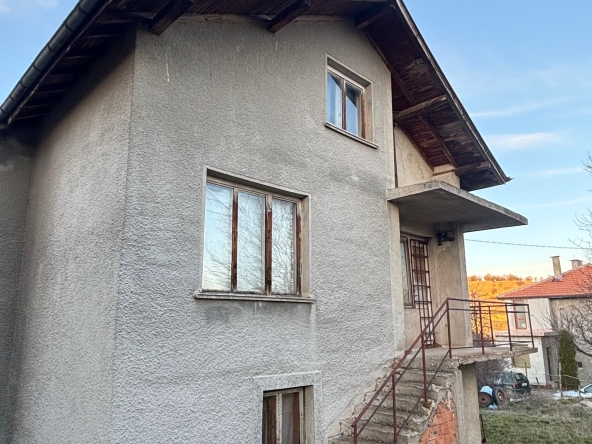 Къща в с. Конска, Област Перник - 120 кв.м за 383 €/кв.м - Снимка #1
