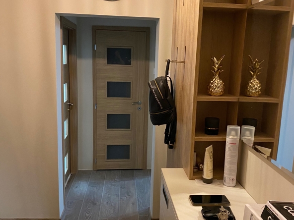 Тристаен апартамент в Белослав - 58 кв.м за 1550 €/кв.м - Снимка #1